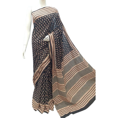 The Oishi Bagru Saree