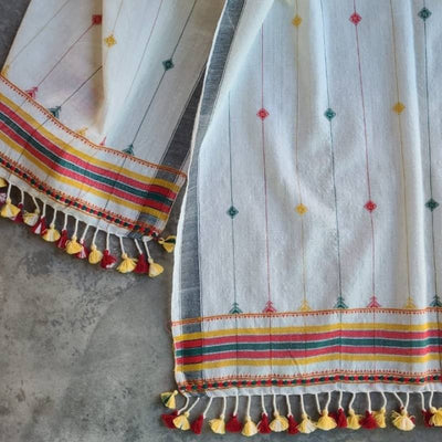 The Panchka Wool Kutch Stole